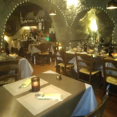 Locanda Cantina Di Bacco Сан Марино Екстериор снимка