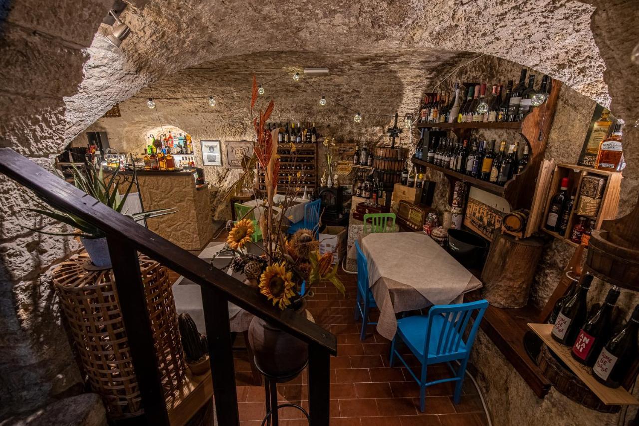 Locanda Cantina Di Bacco Сан Марино Екстериор снимка