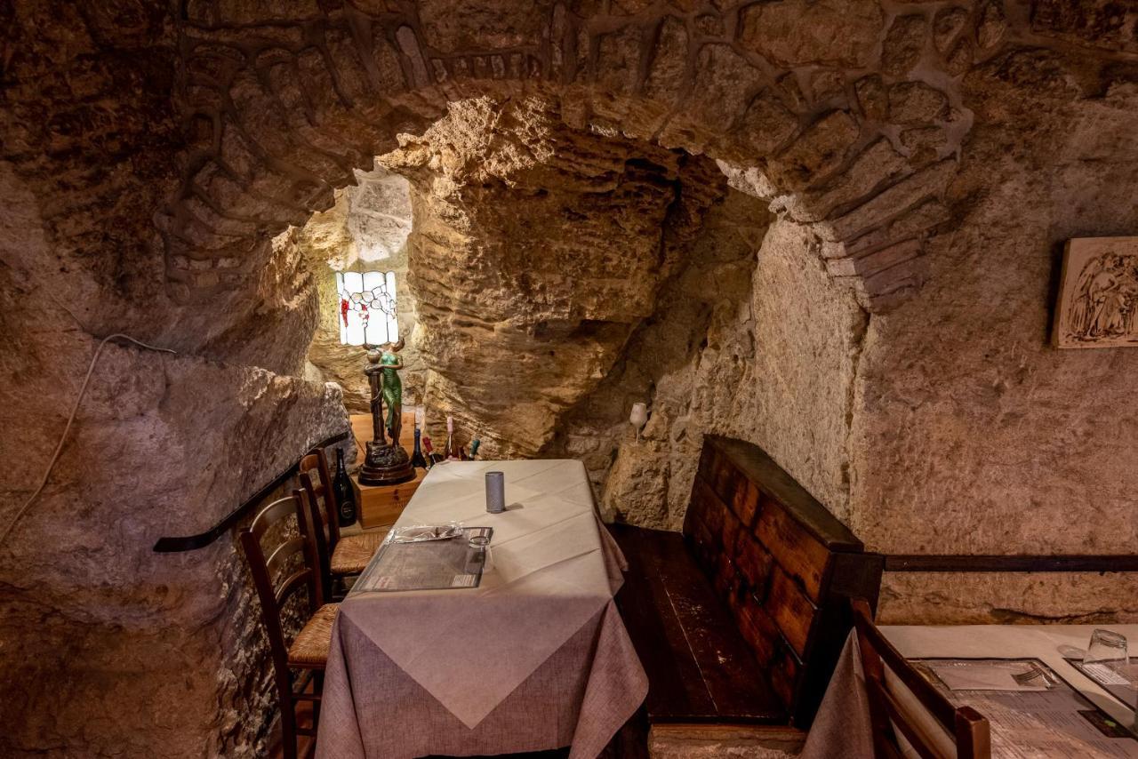 Locanda Cantina Di Bacco Сан Марино Екстериор снимка