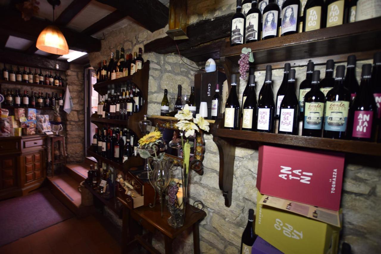 Locanda Cantina Di Bacco Сан Марино Екстериор снимка