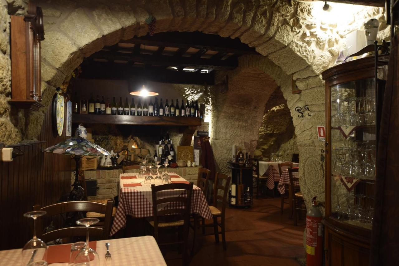 Locanda Cantina Di Bacco Сан Марино Екстериор снимка