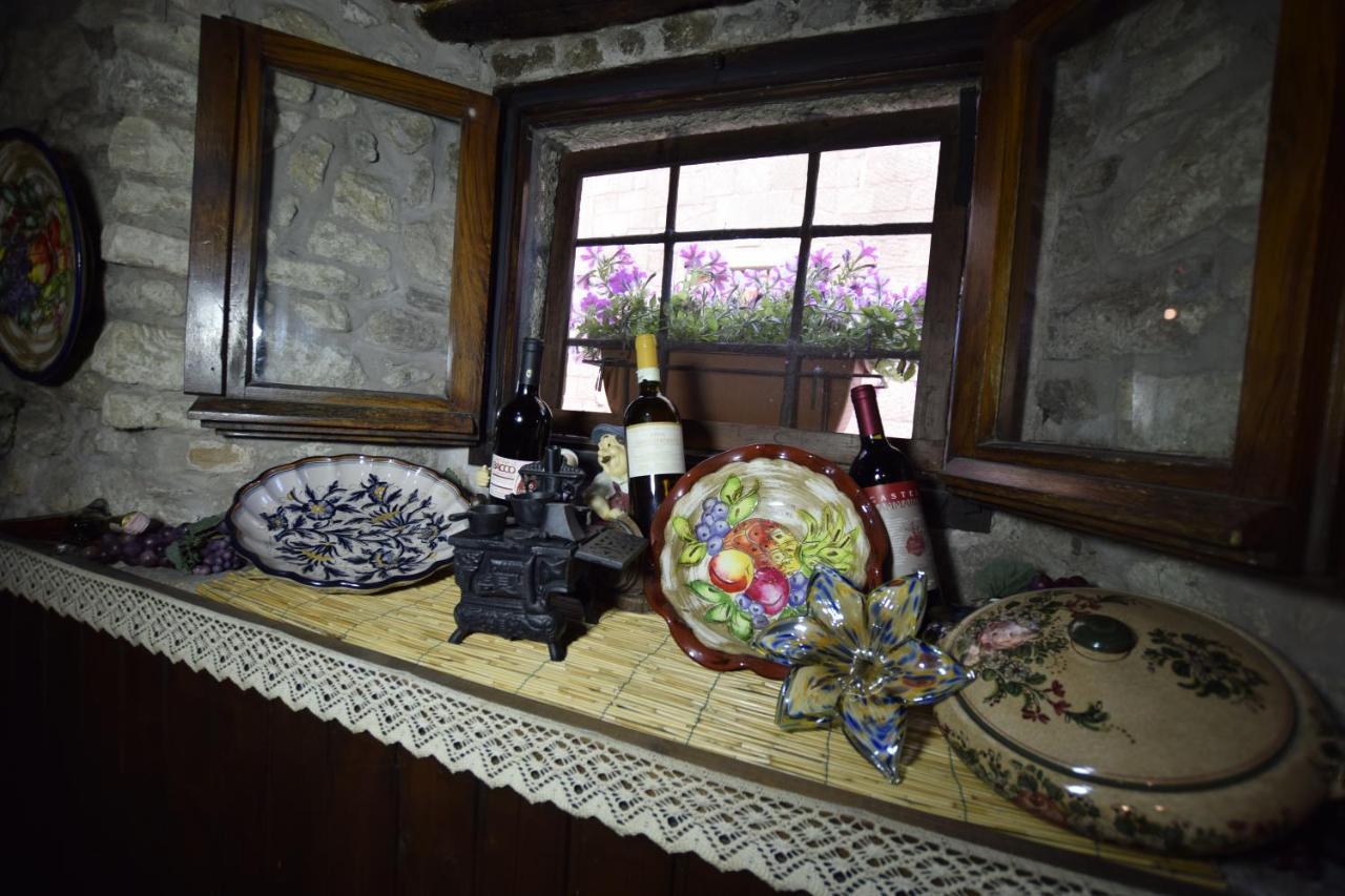 Locanda Cantina Di Bacco Сан Марино Екстериор снимка