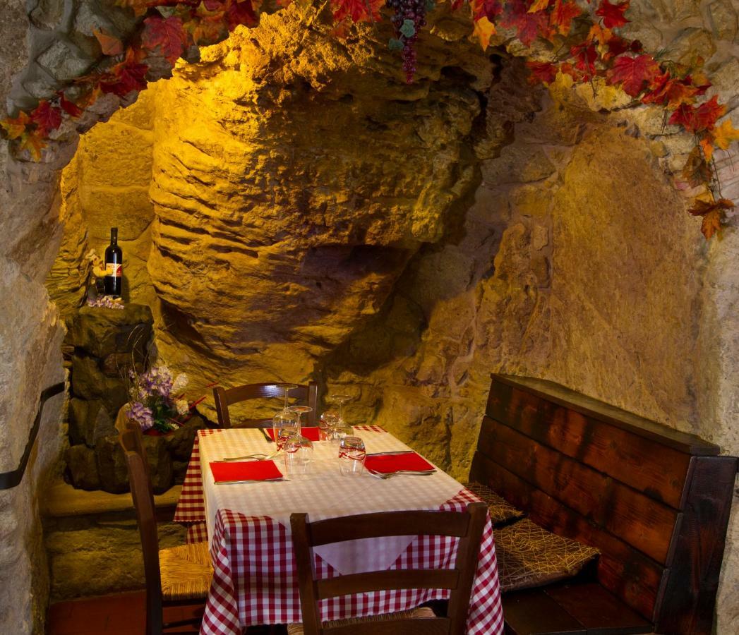 Locanda Cantina Di Bacco Сан Марино Екстериор снимка