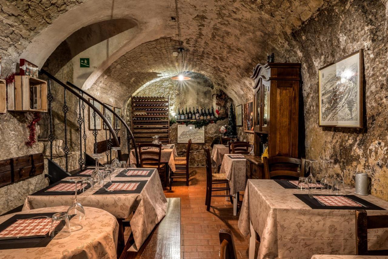 Locanda Cantina Di Bacco Сан Марино Екстериор снимка